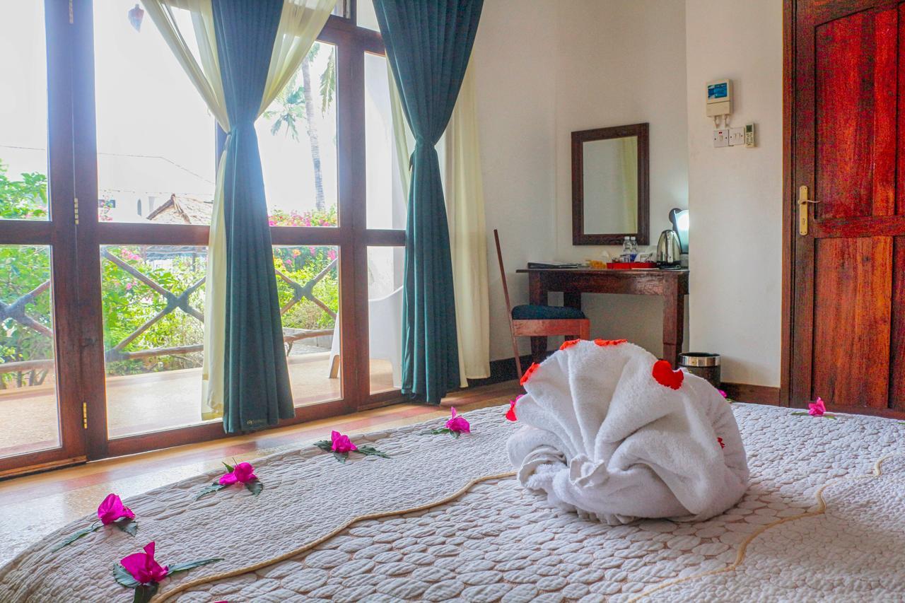 African Sun Sea & 4* Sansibar