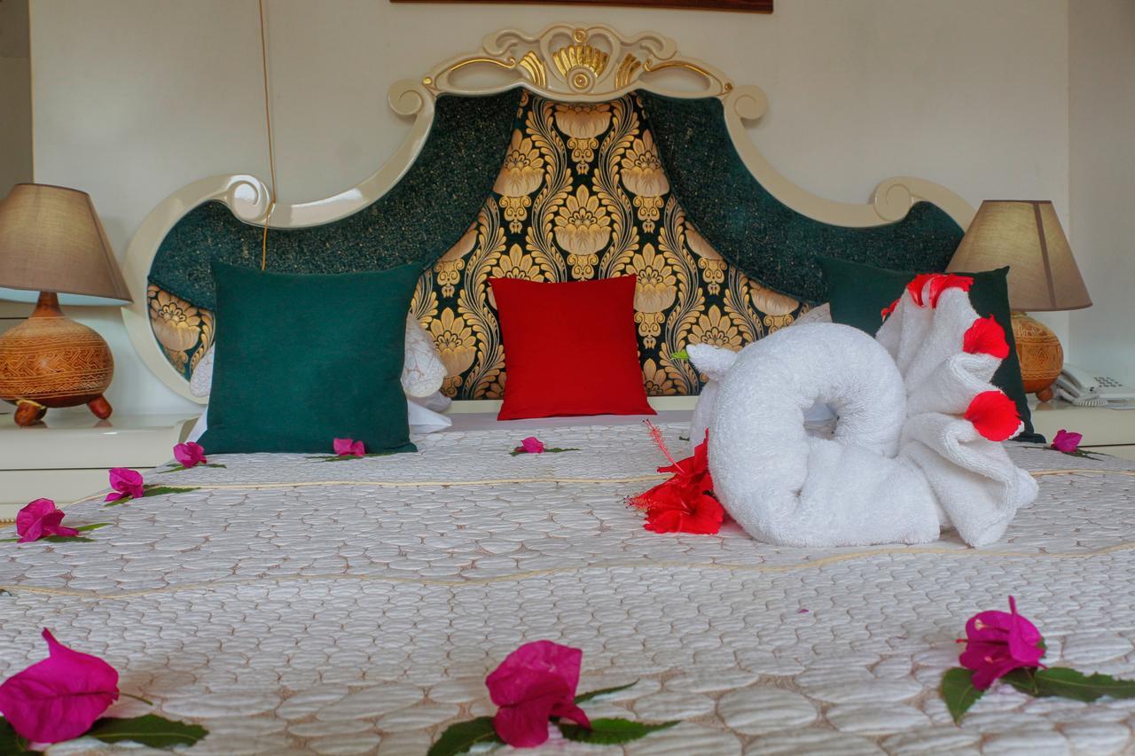 African Sun Sea & 4* Sansibar